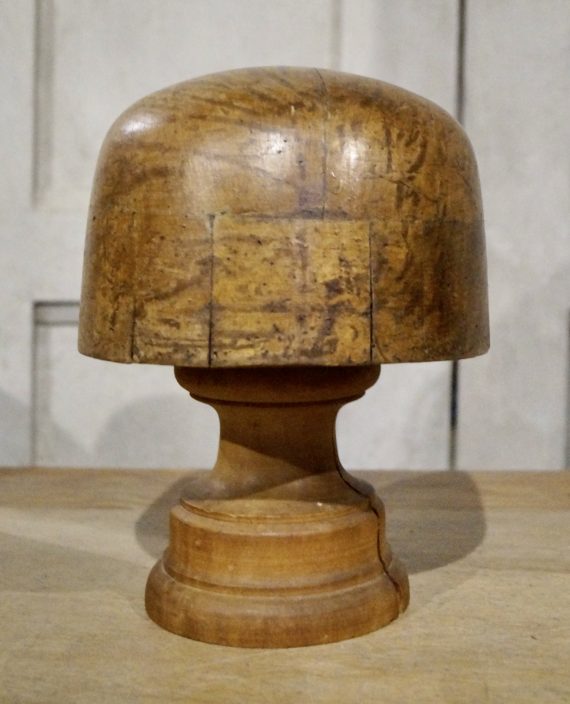 Antique Riva Marchesi Paris Milliners Hat Block On Stand